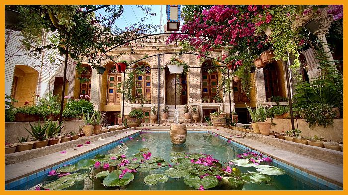 Shiraz Traditional Hotel